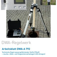 DWA-A 792 veröffentlich, welches die Dichtheitsprüfung von Jauche-, Gülle- und Silagesickersaftanlagen (JGS-Anlagen) regelt